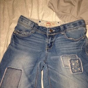 LEI Girl's Dylan Tomboy Capris